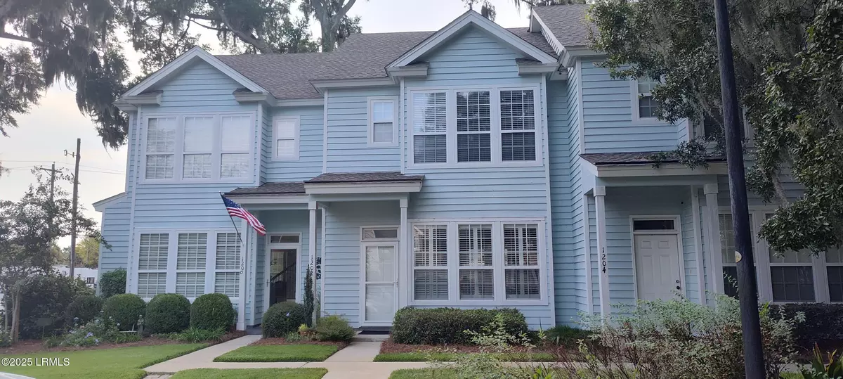 Beaufort, SC 29902,1202 Barnwell BLF Bluff