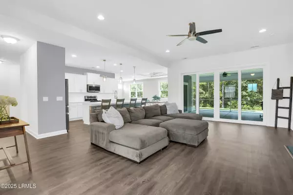 Bluffton, SC 29910,28 Lawton Eagle LN Lane