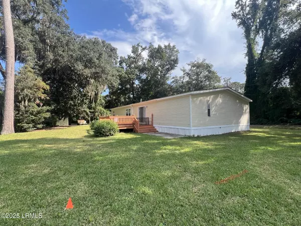 Bluffton, SC 29910,7 Allendale ST Street