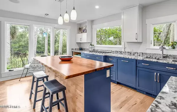 Fripp Island, SC 29920,130 Sea Otter LN Lane