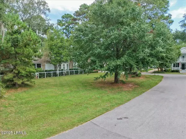Beaufort, SC 29906,13 Grace PARK Park
