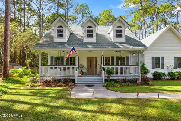 525 Sams Point Rd RD Road, Beaufort, SC 29907