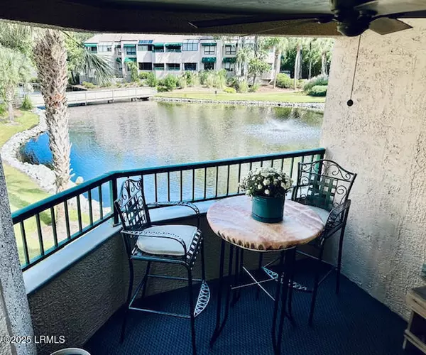 Hilton Head Island, SC 29928,3 Shelter Cove LN Lane