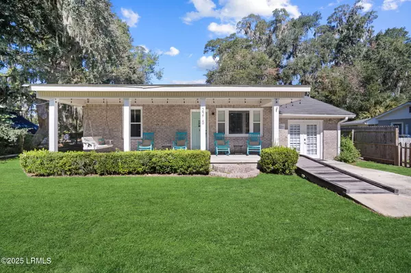 2215 National ST Street, Beaufort, SC 29902