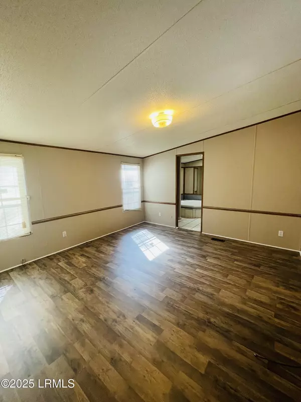 Seabrook, SC 29940,153 Middlefield CIR Circle