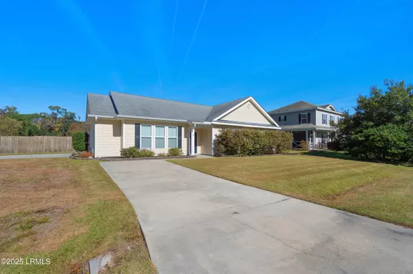 Beaufort, SC 29906,40 Wintergreen DR Drive