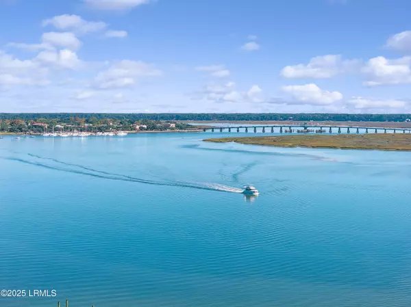 Beaufort, SC 29902,895 Ribaut RD Road