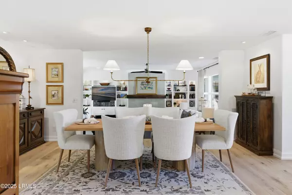 Hilton Head Island, SC 29928,43 Scarborough Head RD Road