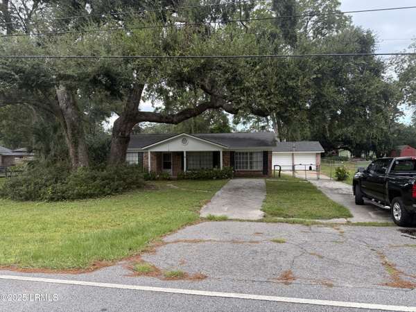 4027 Shell Point RD Road, Beaufort, SC 29906