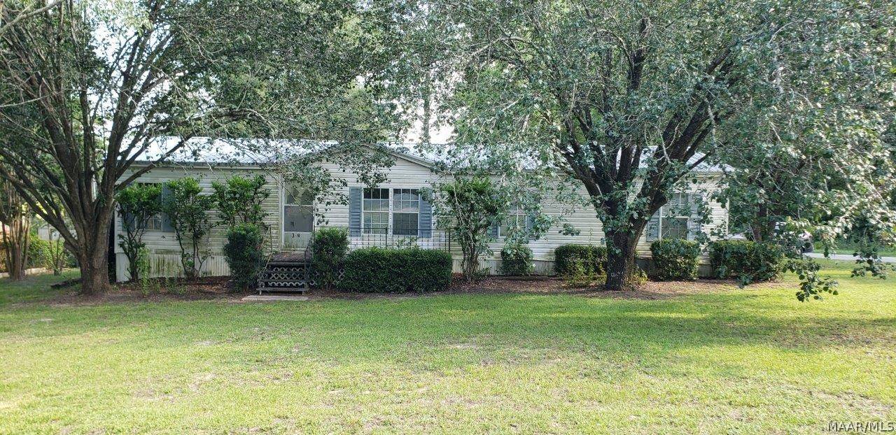 389 Chinook DR, Daleville, AL 36322
