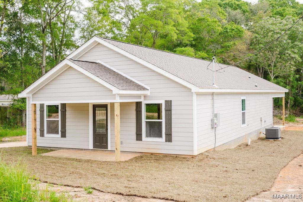 599 S Watford RD, Slocomb, AL 36375