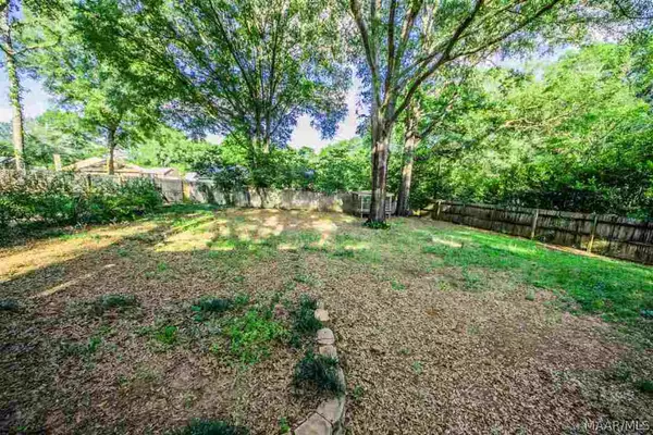 Dothan, AL 36303,100 RAMBLING WAY
