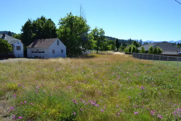 Grants Pass, OR 97527,2186 Williams HWY