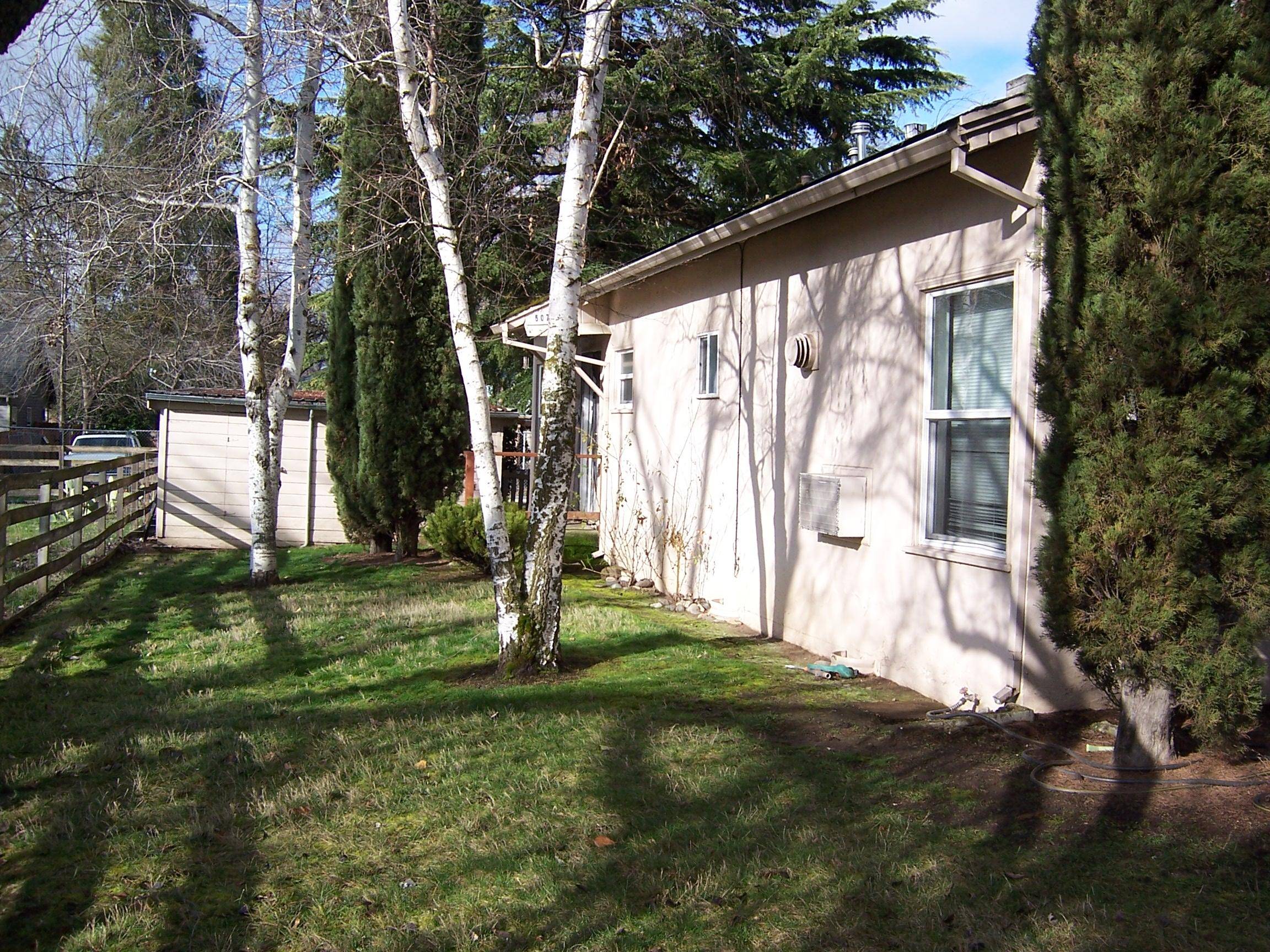 Medford, OR 97504,505-507 Marie ST