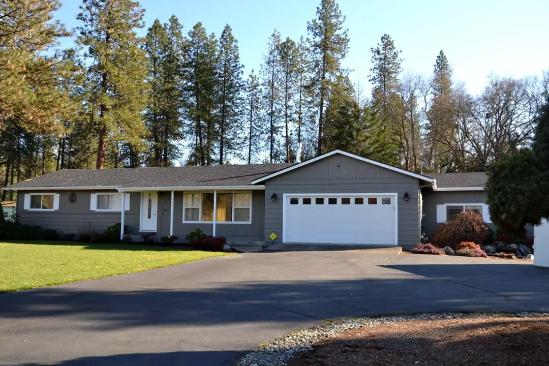 Grants Pass, OR 97527,225 Espey RD