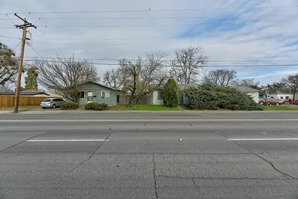 510-512 Columbus AVE, Medford, OR 97501