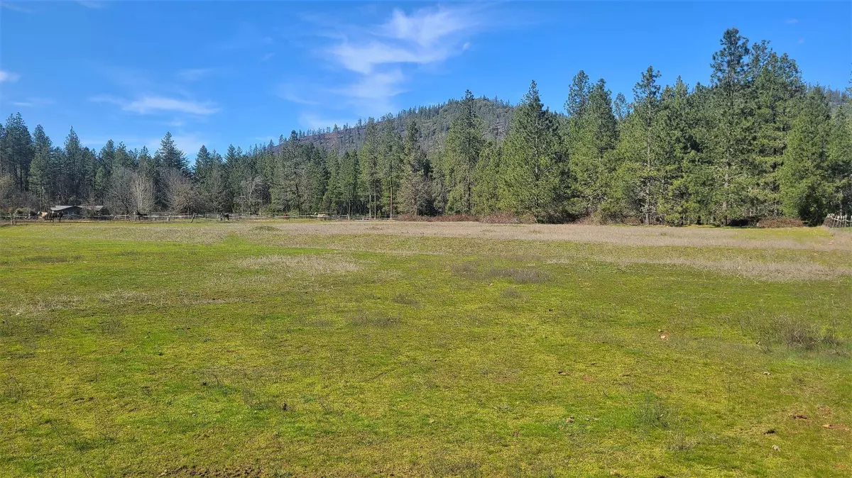 Grants Pass, OR 97527,2355 Fish Hatchery RD