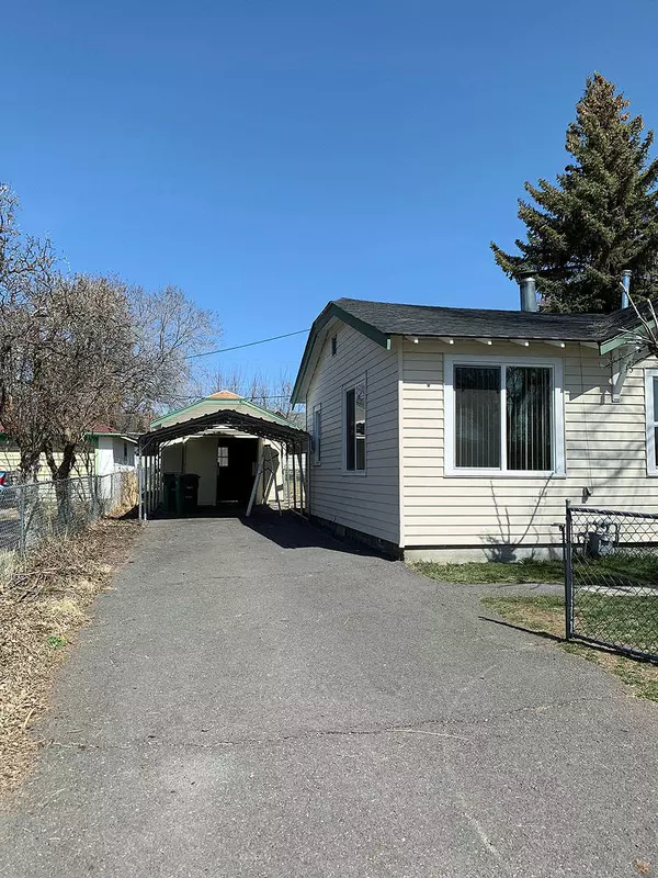 Klamath Falls, OR 97601,223 Martin ST