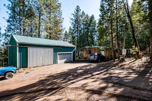 Prospect, OR 97536,44393 Hwy 62