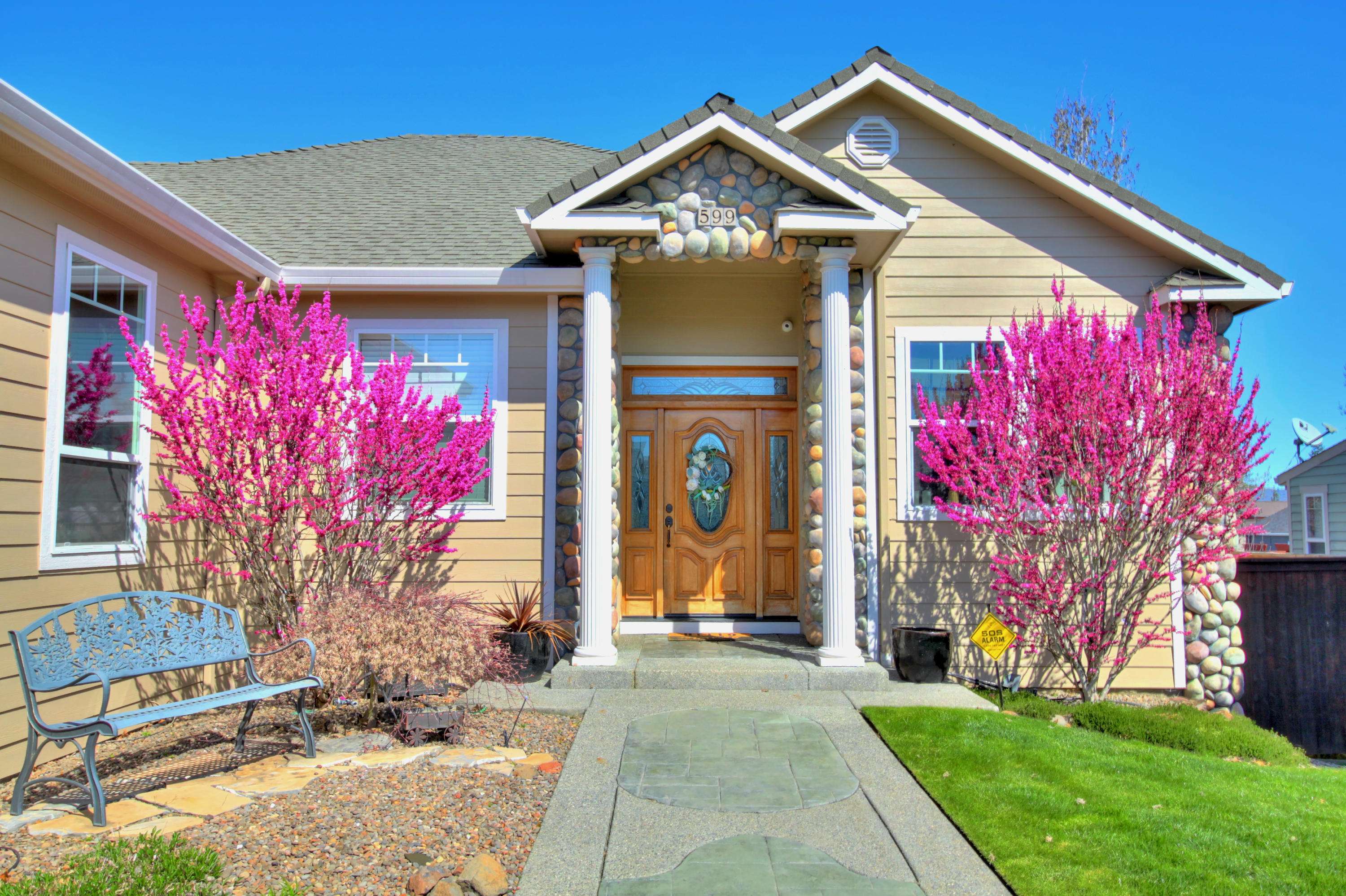 Eagle Point, OR 97524,599 Arrowhead TRL