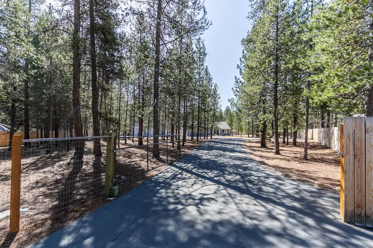 La Pine, OR 97739,15967 Bull Bat LN