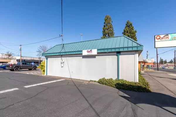 Medford, OR 97501,844 Riverside AVE