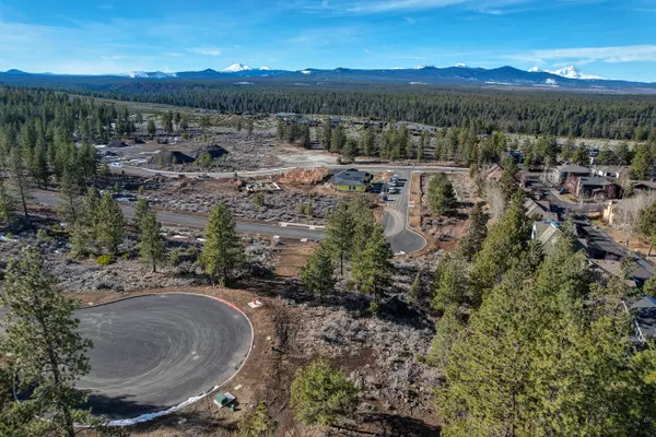 Bend, OR 97703,Lot 45 Mt Hood DR