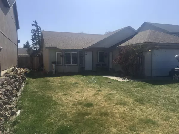 3128 Metolius PL, Redmond, OR 97756