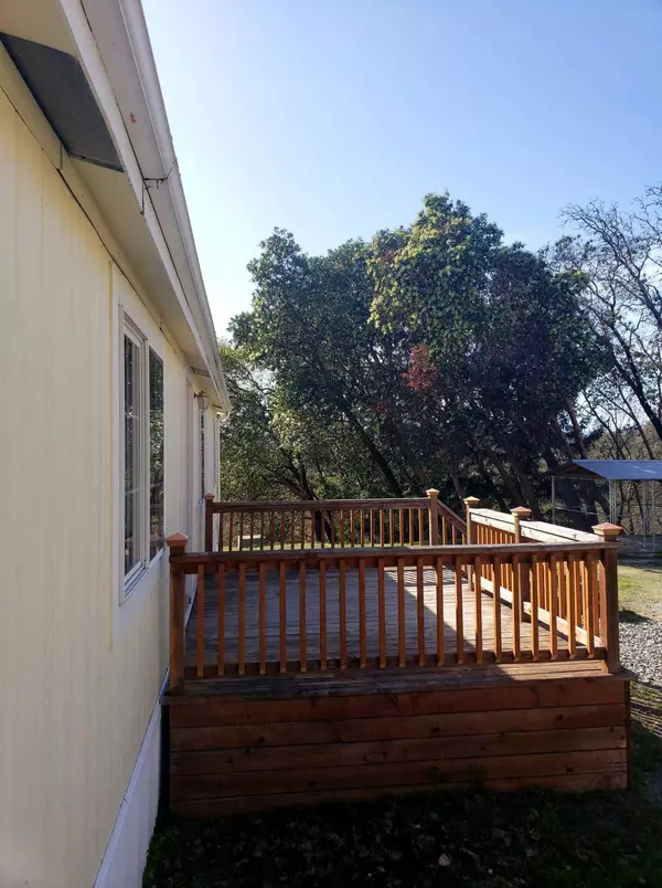 Grants Pass, OR 97526,345 Melissa LN