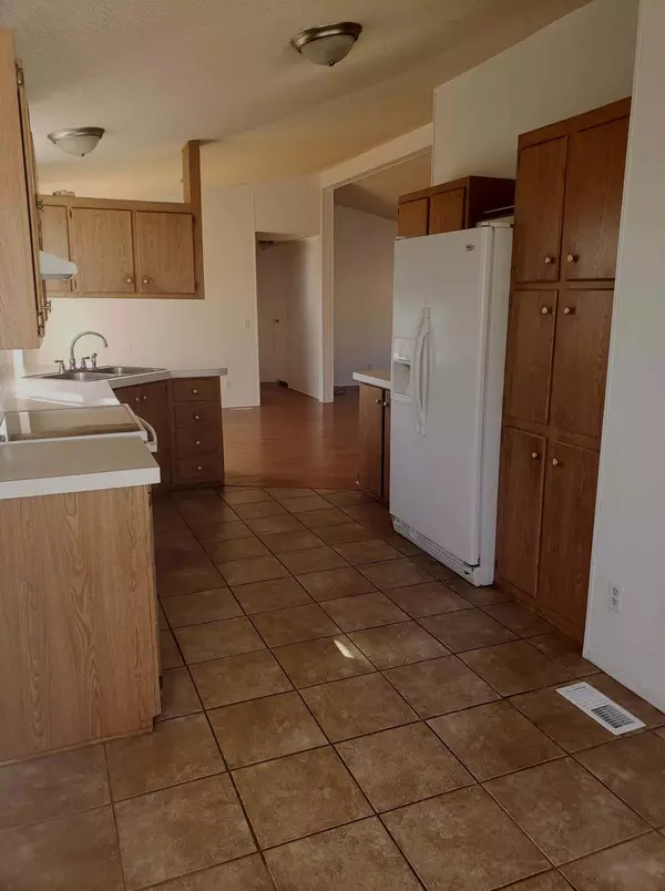 Grants Pass, OR 97526,345 Melissa LN