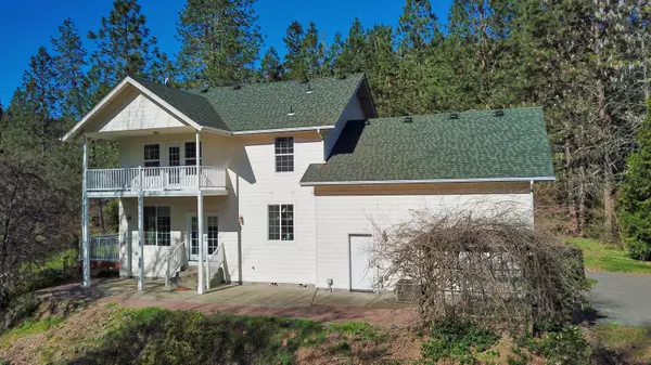 Grants Pass, OR 97527,7777 Old Redwood HWY