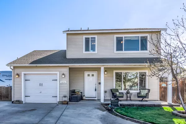 3050 9th PL, Redmond, OR 97756