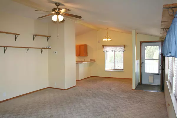 Klamath Falls, OR 97603,4763 Sayler RD