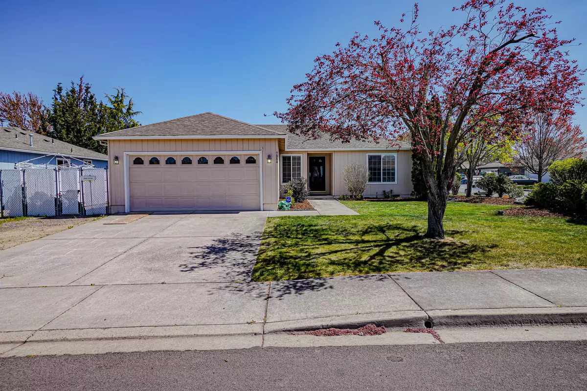 White City, OR 97503,7984 Isabella WAY