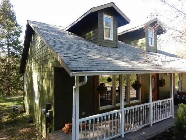 Grants Pass, OR 97527,170 Pine Ridge DR