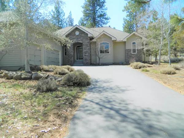 Klamath Falls, OR 97601,4730 Murrelet RD