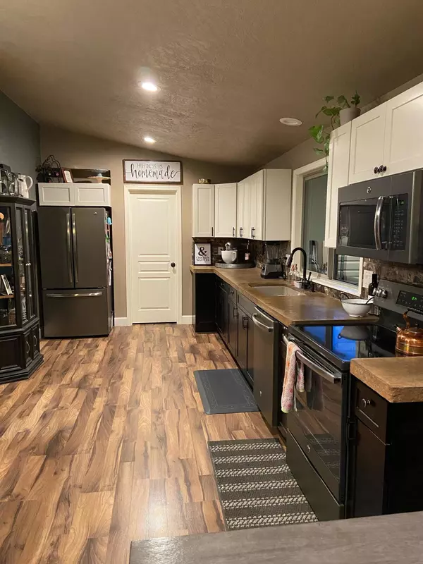 Klamath Falls, OR 97603,2115 Watson ST