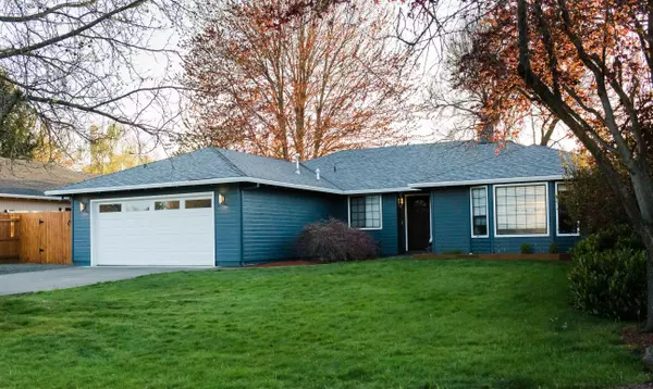Medford, OR 97504,837 Ridgeway CIR