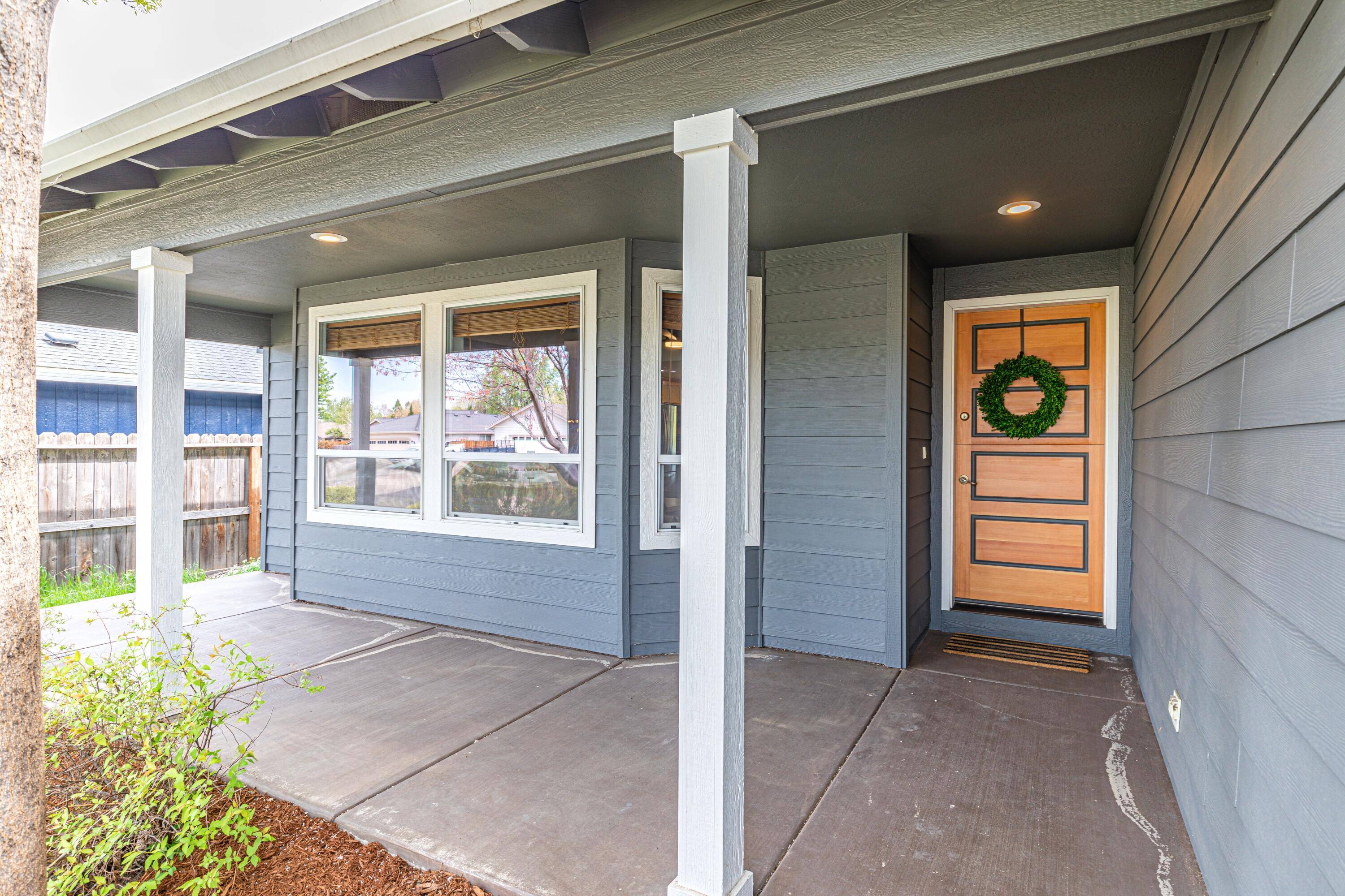 Medford, OR 97501,1451 Elaine WAY