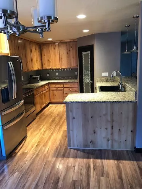 Shady Cove, OR 97539,70 Cindy WAY