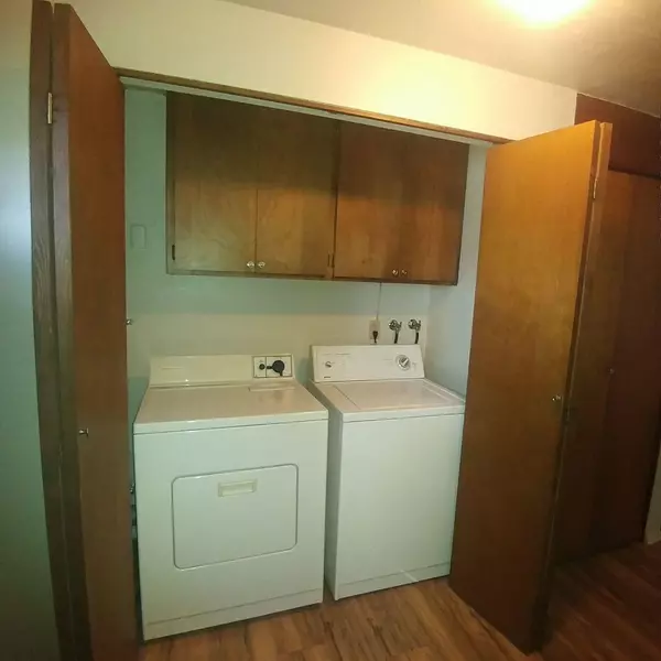 Grants Pass, OR 97526,1007 Camelot DR