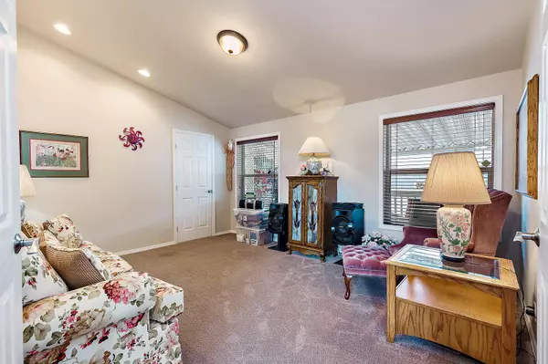 Medford, OR 97501,4425 Main ST #35
