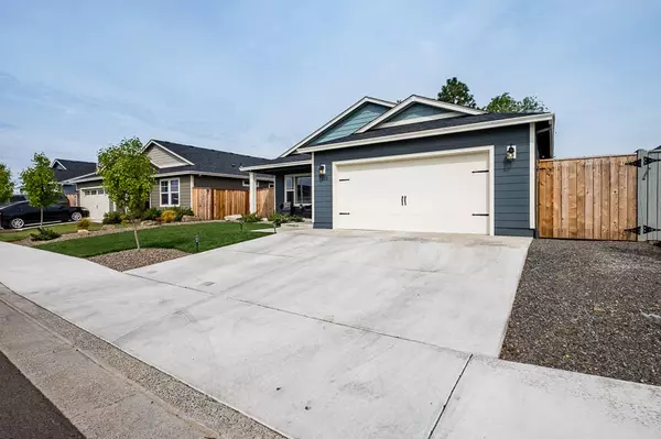 White City, OR 97503,7590 Wilson WAY