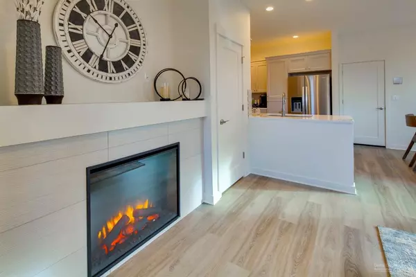 Bend, OR 97701,2358 Victor PL