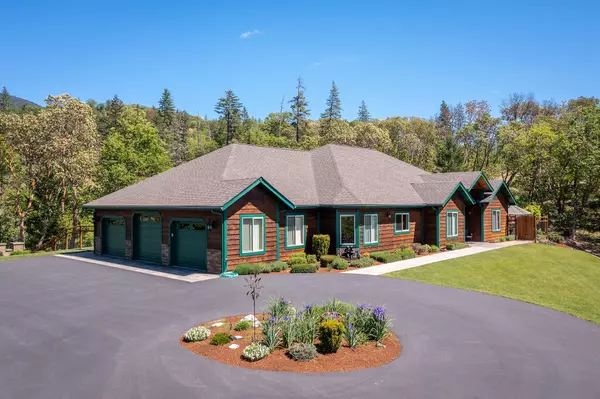 Grants Pass, OR 97526,160 Columbia Crest DR