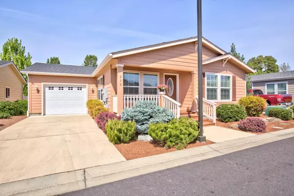 828 Kings WAY, Grants Pass, OR 97526