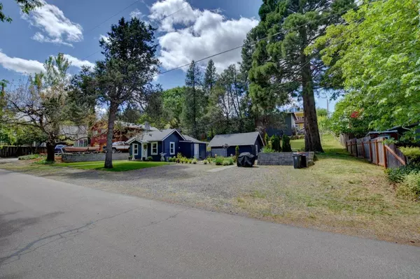 Jacksonville, OR 97530,740 Sterling ST