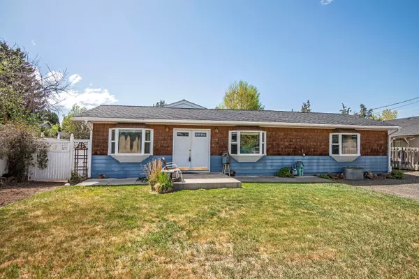 Redmond, OR 97756,1933 21st ST