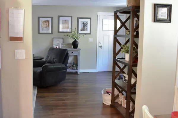 Grants Pass, OR 97526,536 Azalea DR