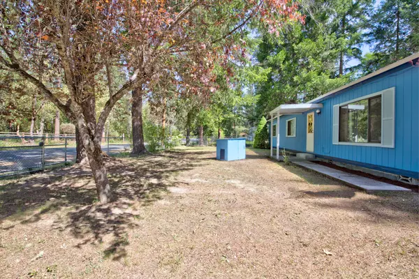 Grants Pass, OR 97527,25 Detrick DR